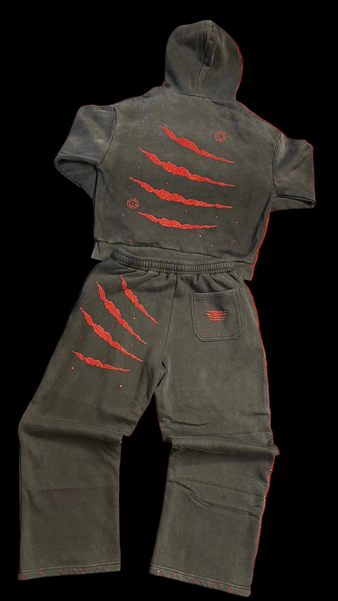 TRACK RED GLITTER WAR