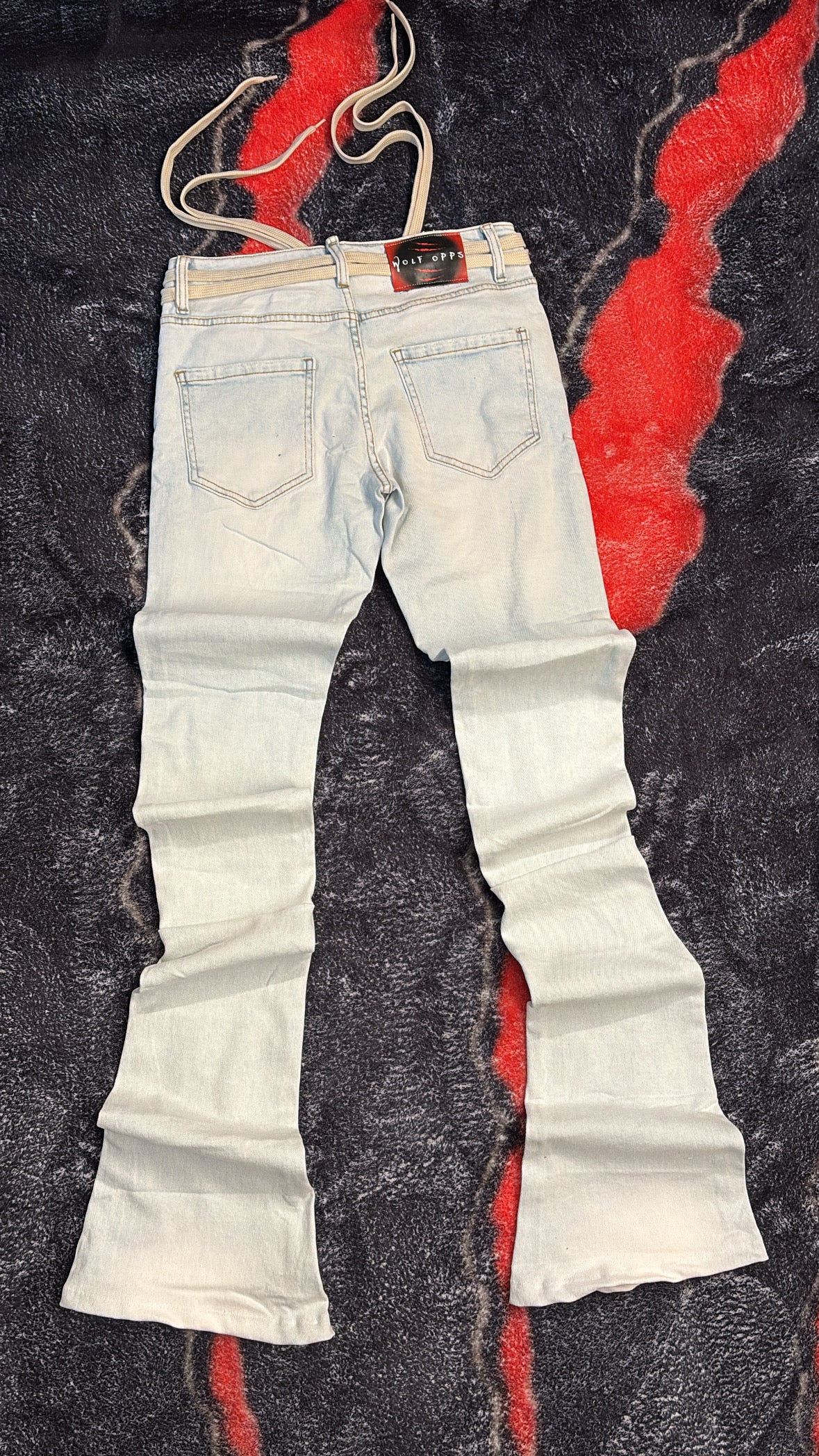 STACKED LIGHT BLUE ROPES