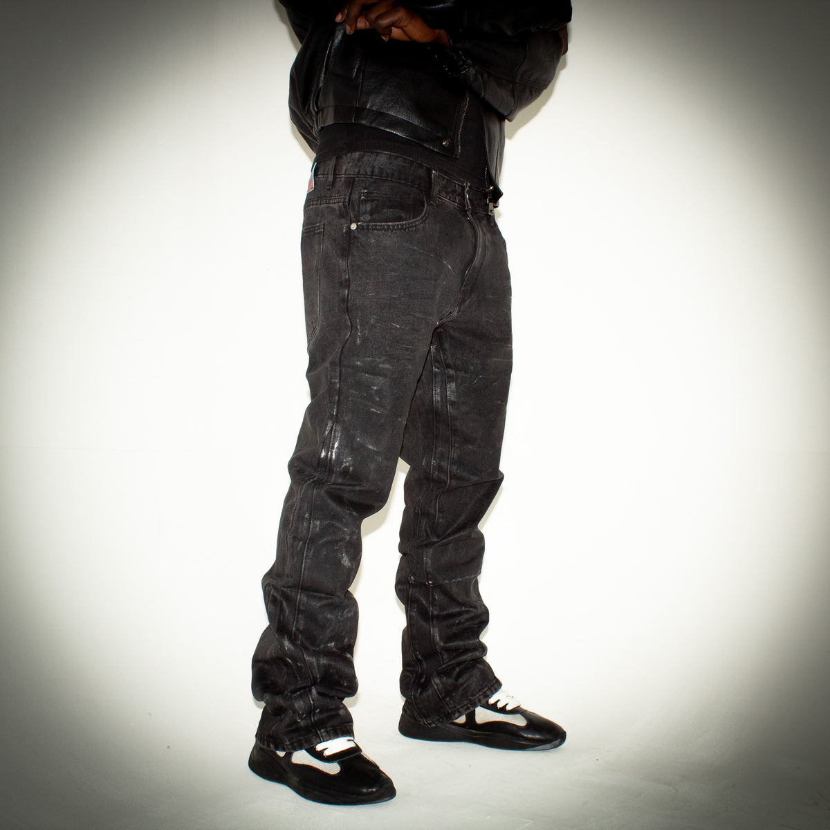 FLARED BLACK WAXED