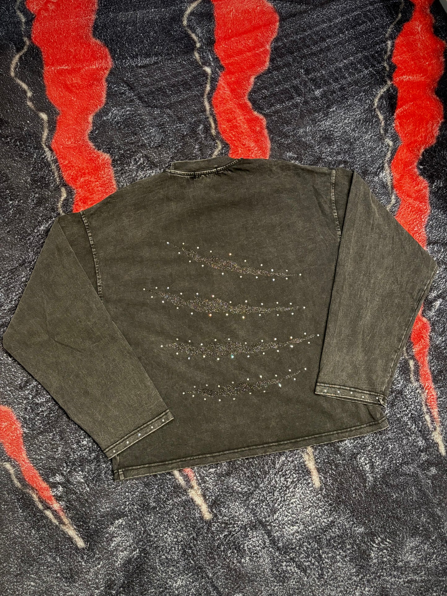 SLEEVE ACID WASH GLITTER
