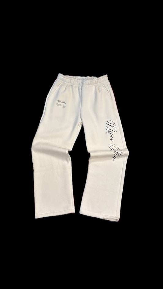 PANTS NEVER FOLLOW
